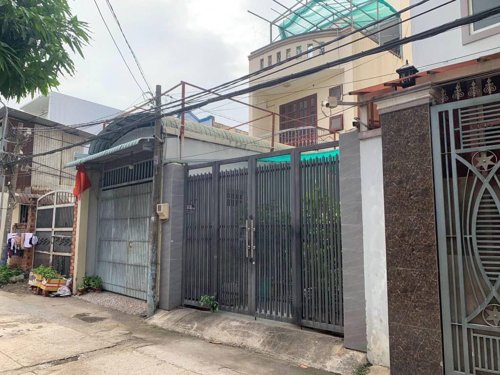 BÁN NHÀ ĐƯỜNG LÊ VĂN THỊNH, NGAY CHỢ CÂY XOÀI, CẤP 4, DT 115M2, GIÁ 8.96 TỶ